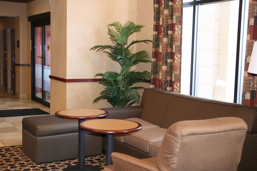 Hampton Inn & Suites Toledo-Perrysburg Rossford Bilik gambar